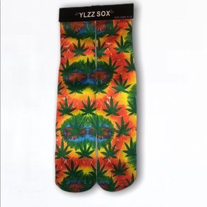 Weed Printed Socks